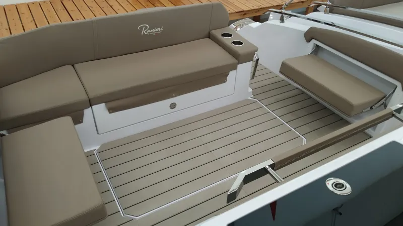 Ranieri International RANIERI NEXT 330 LX 2023