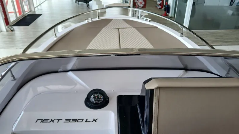 Ranieri International RANIERI NEXT 330 LX 2023