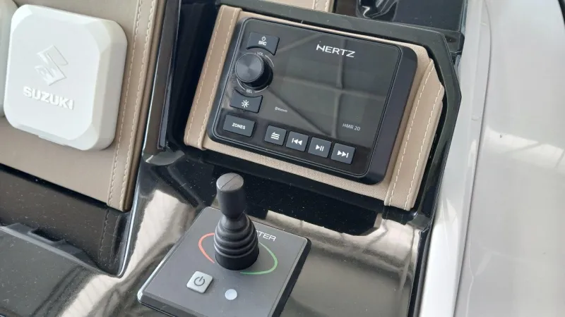 Ranieri International RANIERI NEXT 330 LX 2023