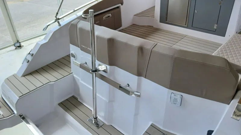 Ranieri International RANIERI NEXT 330 LX 2023