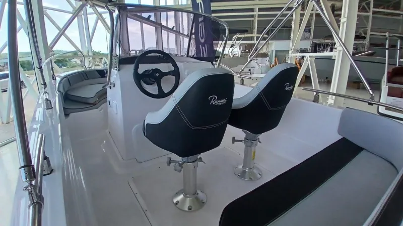 Ranieri International RANIERI VOYAGER 19 S 2021