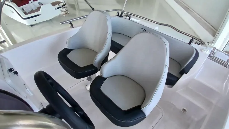 Ranieri International RANIERI VOYAGER 19 S 2021