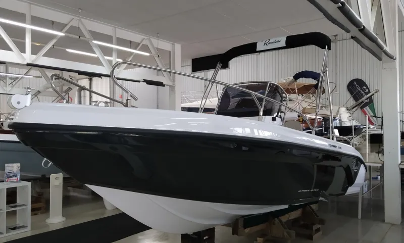 Ranieri International RANIERI VOYAGER 19 S 2021