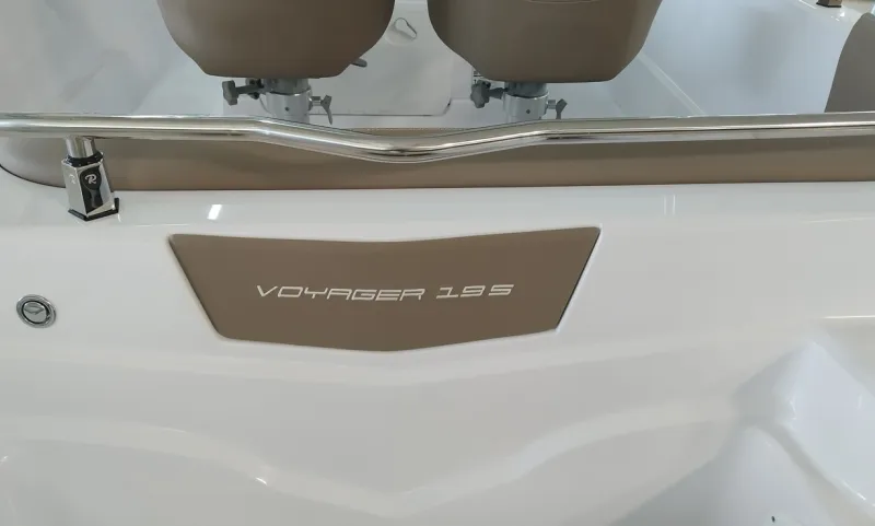 Ranieri International RANIERI VOYAGER 19 S 2021