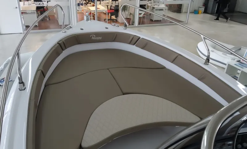 Ranieri International RANIERI VOYAGER 19 S 2021