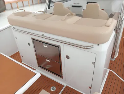 Foto del barco Sterk STERK 31 WB SPORT 2025
