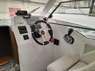 Foto del barco Beneteau BENETEAU ANTARES 8 2019