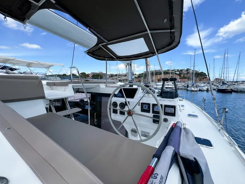 Fountaine Pajot  FOUNTAINE PAJOT HELIA 44 MAESTRO 2016