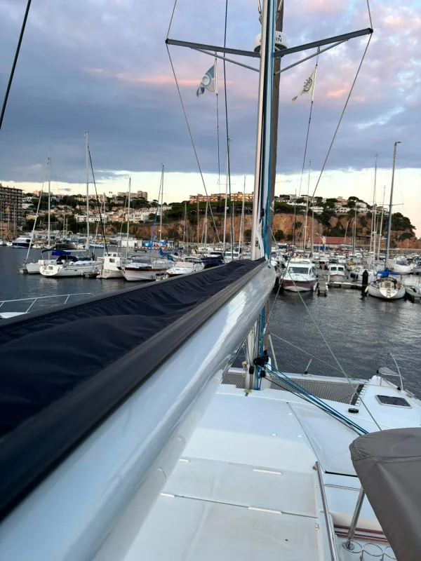 Fountaine Pajot  FOUNTAINE PAJOT HELIA 44 MAESTRO 2016