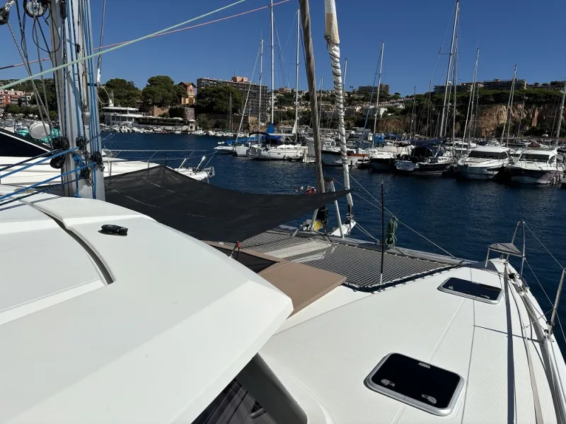 Fountaine Pajot  FOUNTAINE PAJOT HELIA 44 MAESTRO 2016