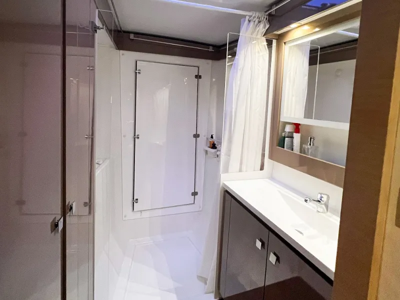 Fountaine Pajot  FOUNTAINE PAJOT HELIA 44 MAESTRO 2016