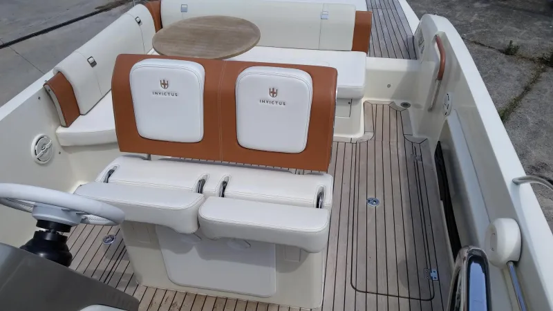 Invictus  INVICTUS 280 CX 2018