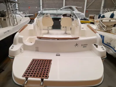 Foto del barco Jeanneau JEANNEAU LEADER 705 2002