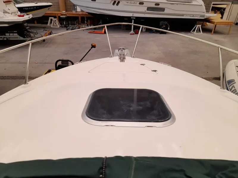 Jeanneau JEANNEAU LEADER 705 2002