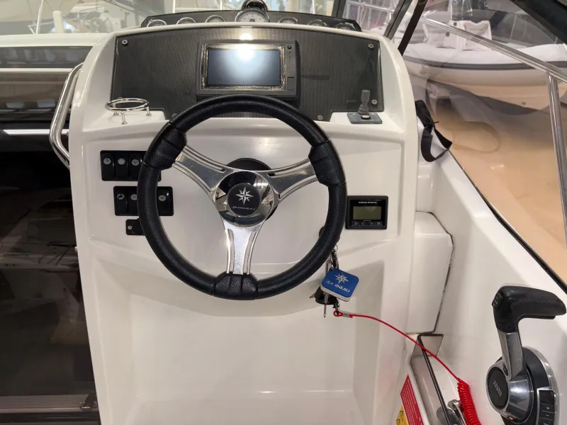 Jeanneau JEANNEAU LEADER 8 2012