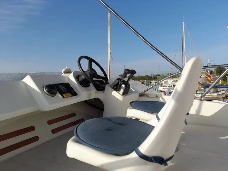 Jeanneau JEANNEAU MERRY FISHER 925 FLY 2004