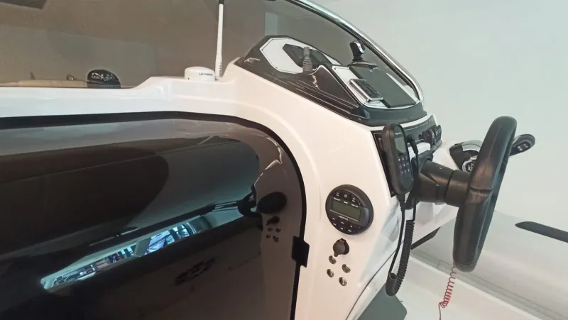 Ranieri International RANIERI CAYMAN 31 SPORT TOURING 2020