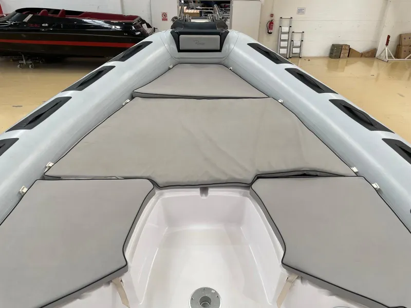 Ranieri International RANIERI CAYMAN 31 SPORT TOURING 2020