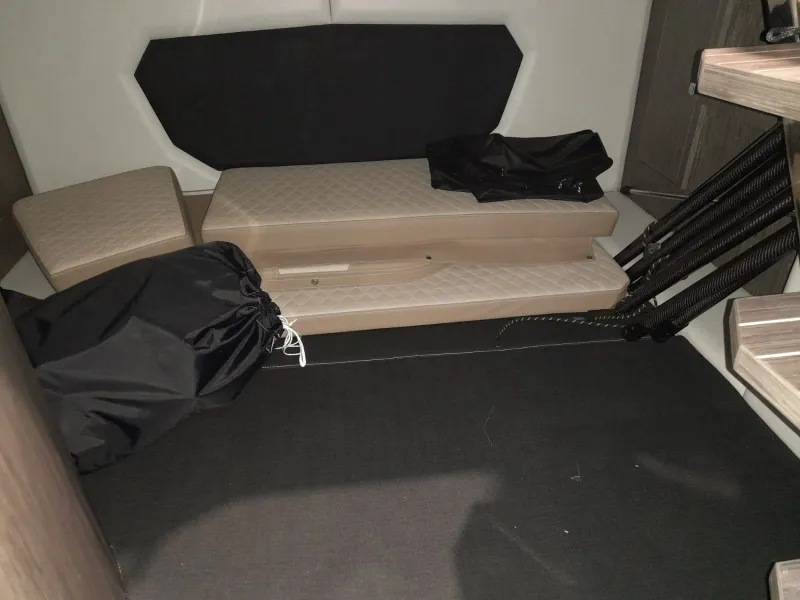 Ranieri International RANIERI NEXT 330 LX 2023