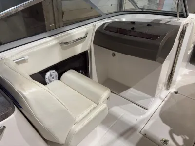 Foto del barco Regal REGAL 2700 2006