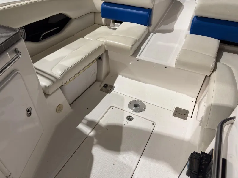 Regal REGAL 2700 2006