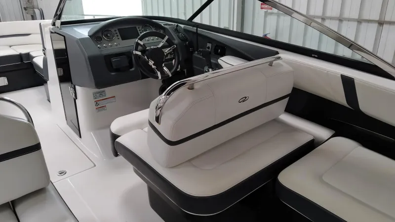 Regal REGAL 2800 2017