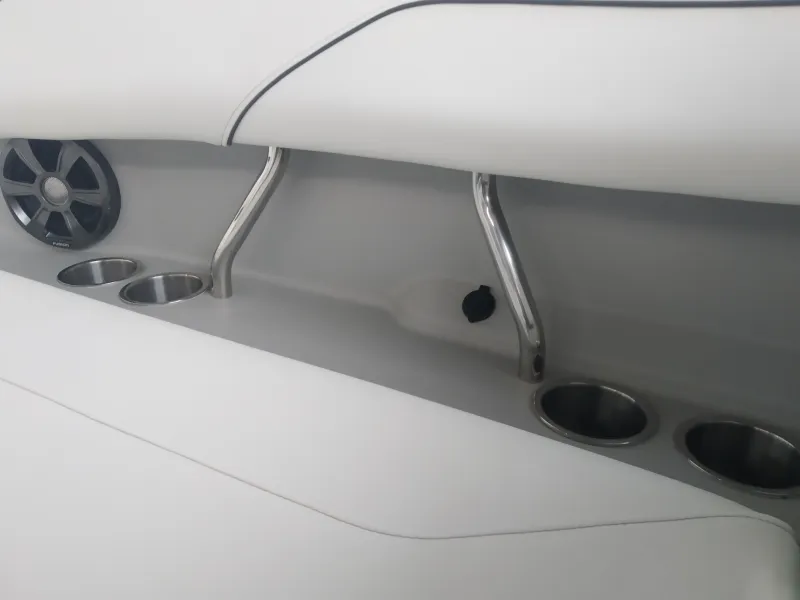 Regal REGAL LX2 2022