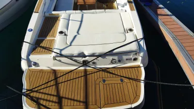 Foto del barco Sea-Ray SEA RAY 240 SSE 2008