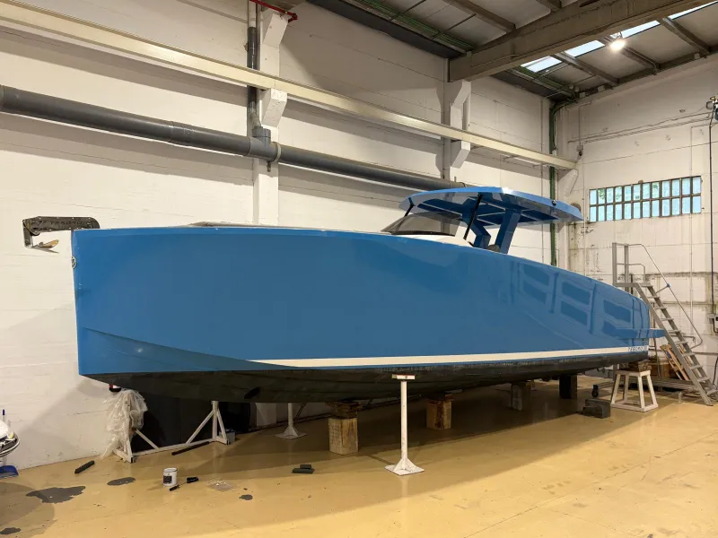 Tesoro TESORO T38 2023