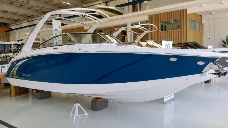 Cobalt Boats COBALT R5 SURF 2020