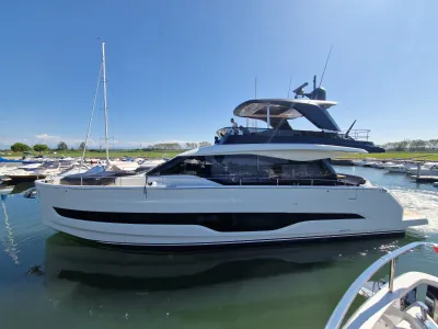 Foto del barco Cranchi CRANCHI SESSANTADUE 62 2025