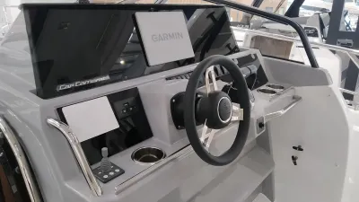 Foto del barco Jeanneau JEANNEAU CAP CAMARAT 10.5 WA 2023