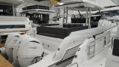 Foto del barco Jeanneau JEANNEAU CAP CAMARAT 12.5 WA 2023