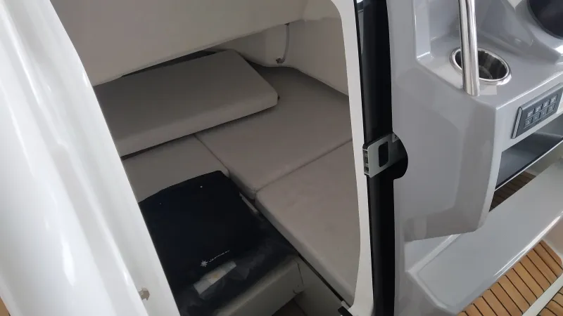 Jeanneau JEANNEAU CAP CAMARAT 7.5 CC SERIE 3 2024