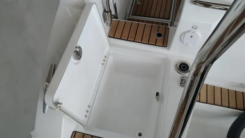 Jeanneau JEANNEAU CAP CAMARAT 7.5 CC SERIE 3 2024