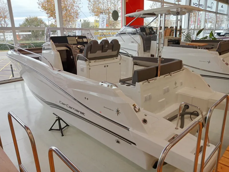 Jeanneau JEANNEAU CAP CAMARAT 9.0 CC 2024
