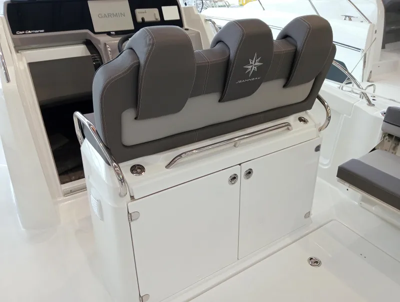 Jeanneau JEANNEAU CAP CAMARAT 9.0 CC 2024