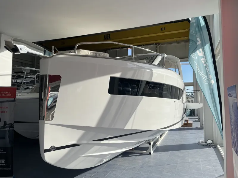 Jeanneau JEANNEAU DB 37 IB 2025