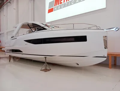 Foto del barco Jeanneau JEANNEAU DB 37 IB 2025