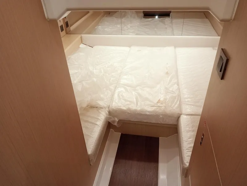 Jeanneau JEANNEAU DB 37 IB 2025