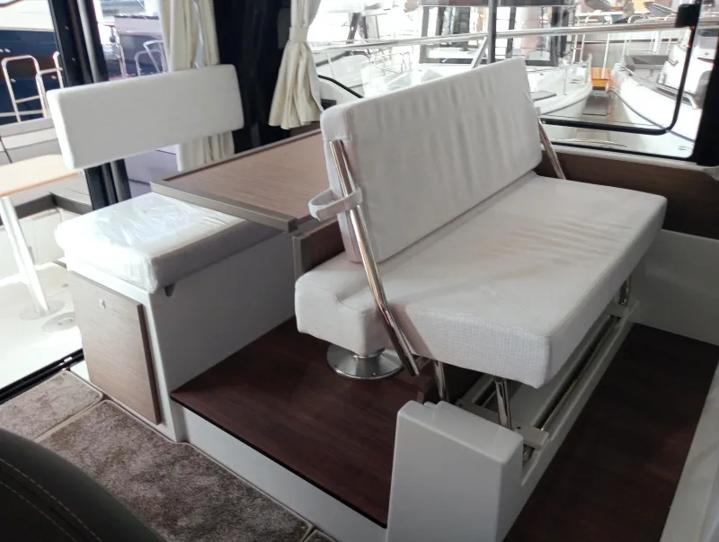 Jeanneau JEANNEAU MERRY FISHER 1095 COUPÉ 2025