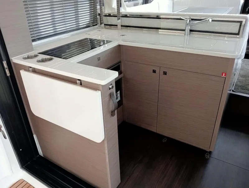 Jeanneau JEANNEAU MERRY FISHER 1295 FLY 2024