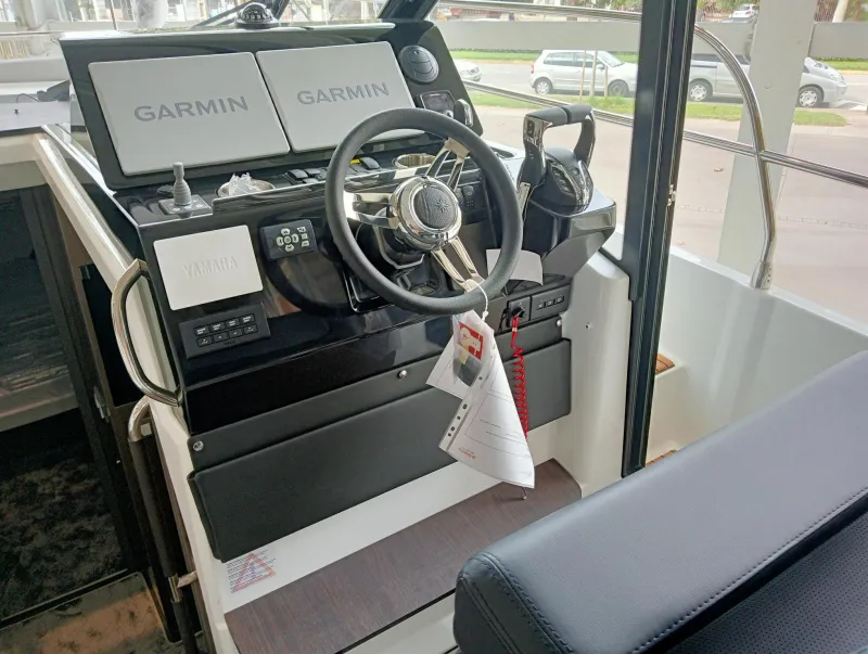 Jeanneau JEANNEAU MERRY FISHER 1295 FLY 2024