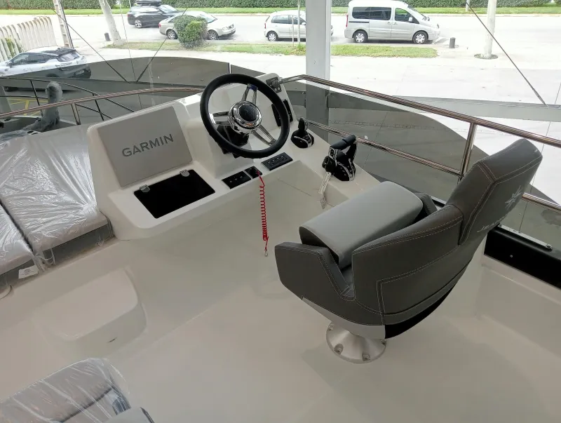 Jeanneau JEANNEAU MERRY FISHER 1295 FLY 2024