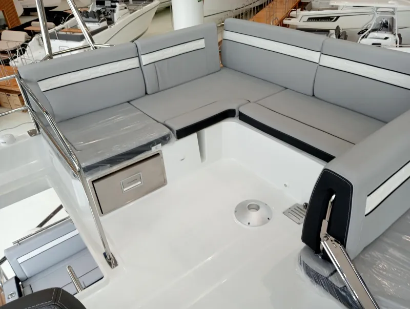 Jeanneau JEANNEAU MERRY FISHER 1295 FLY 2024