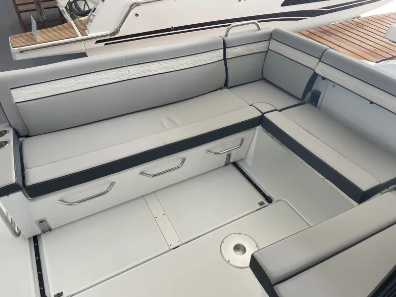 Jeanneau JEANNEAU MERRY FISHER 895 Serie 2 2024