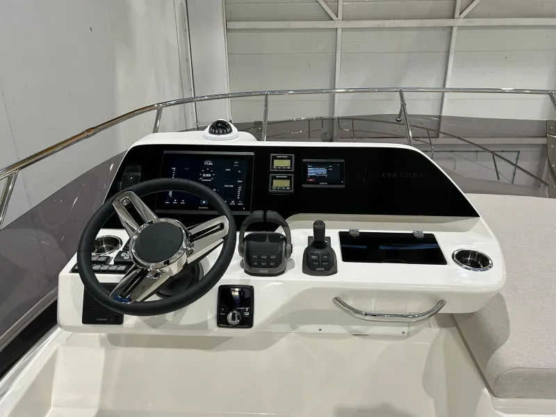 Prestige Yachts PRESTIGE F4.9 FLY 2026