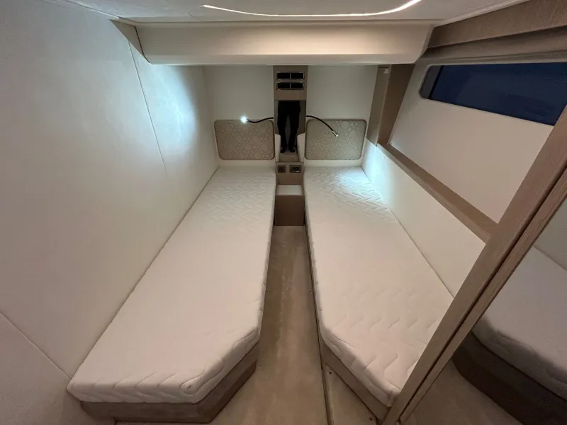 Prestige Yachts PRESTIGE F4.9 FLY 2026