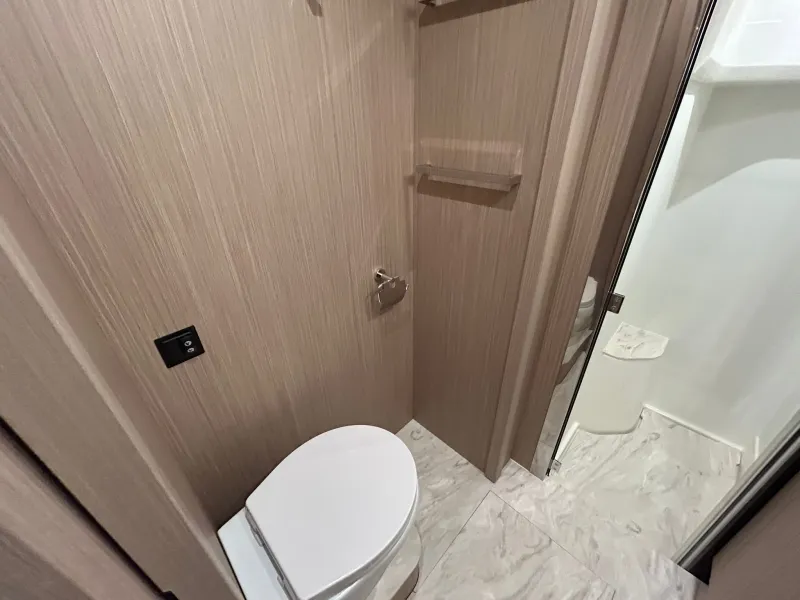 Prestige Yachts PRESTIGE F4.9 FLY 2026