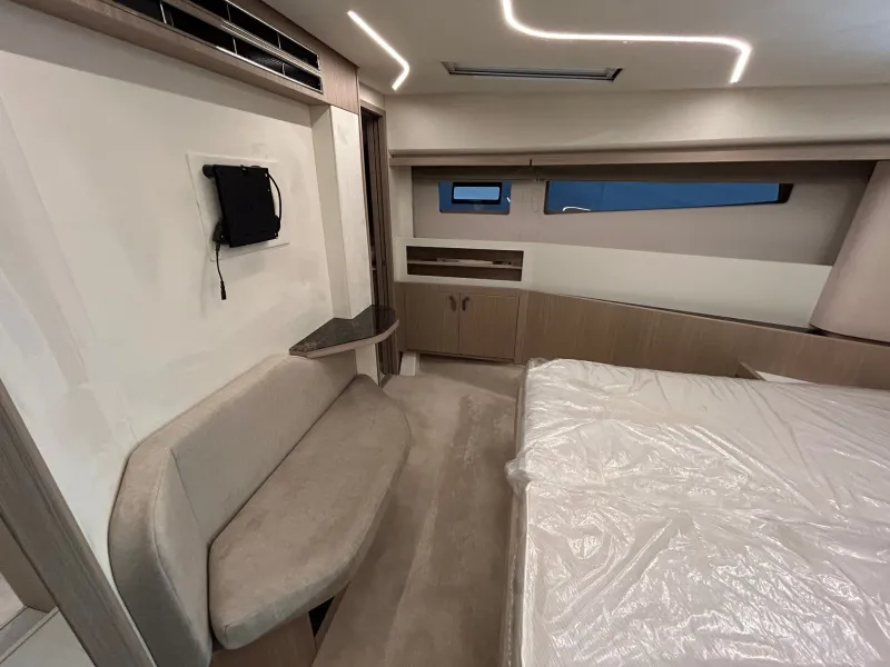 Prestige Yachts PRESTIGE F4.9 FLY 2026